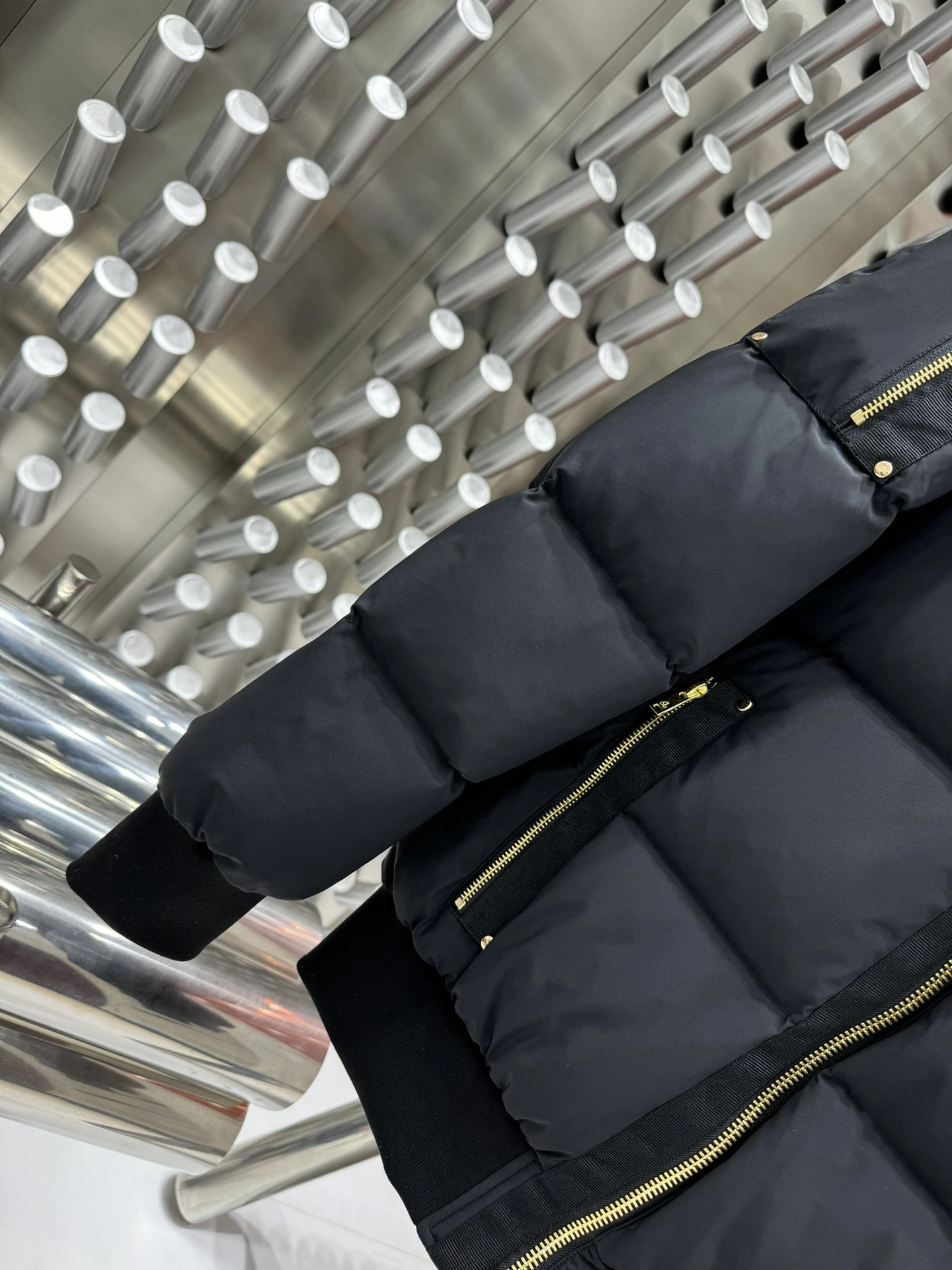 Canada Goose Down Jackets ComfortFit 106399