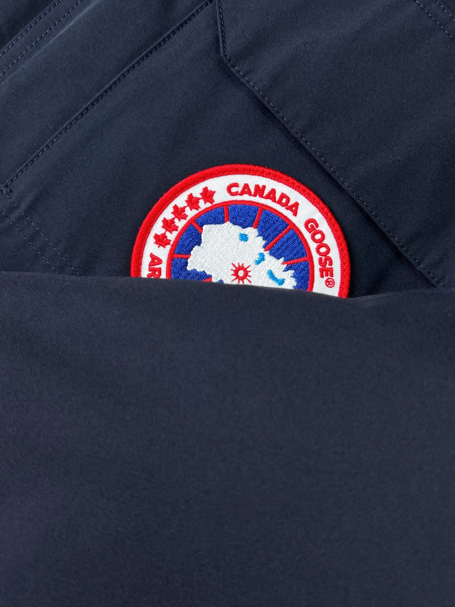 Durable Canada Goose Down Jackets 106358