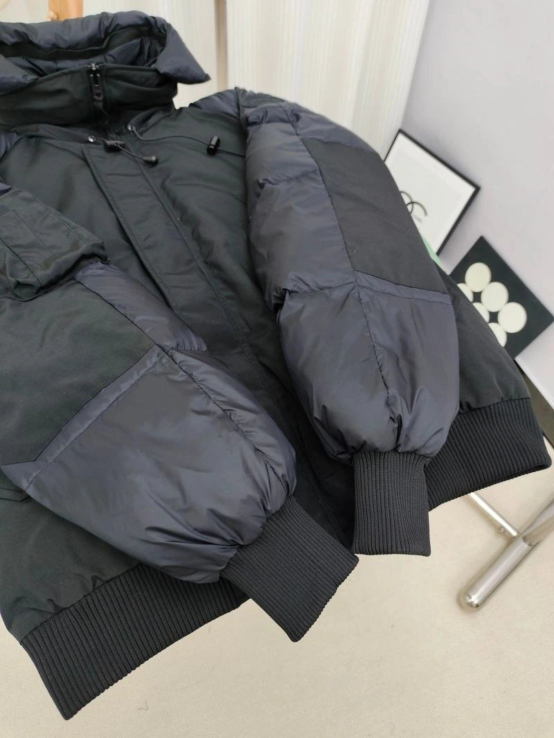 Canada Goose Down Jackets MoistureWicking 106343