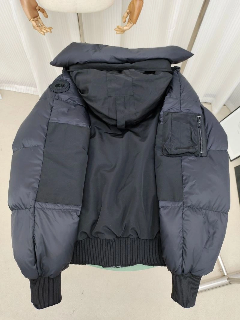 Canada Goose Down Jackets MoistureWicking 106343