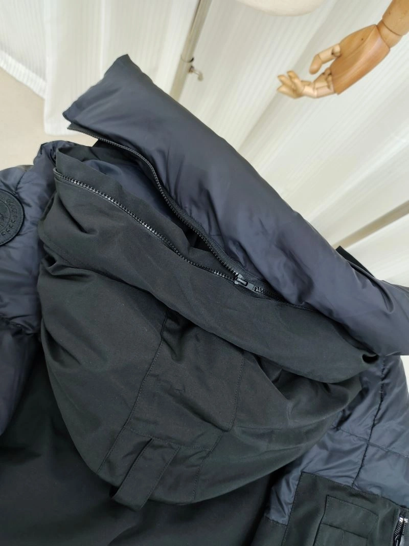 Canada Goose Down Jackets MoistureWicking 106343