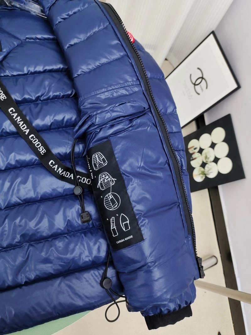 Canada Goose Down Jackets Supportive 106325