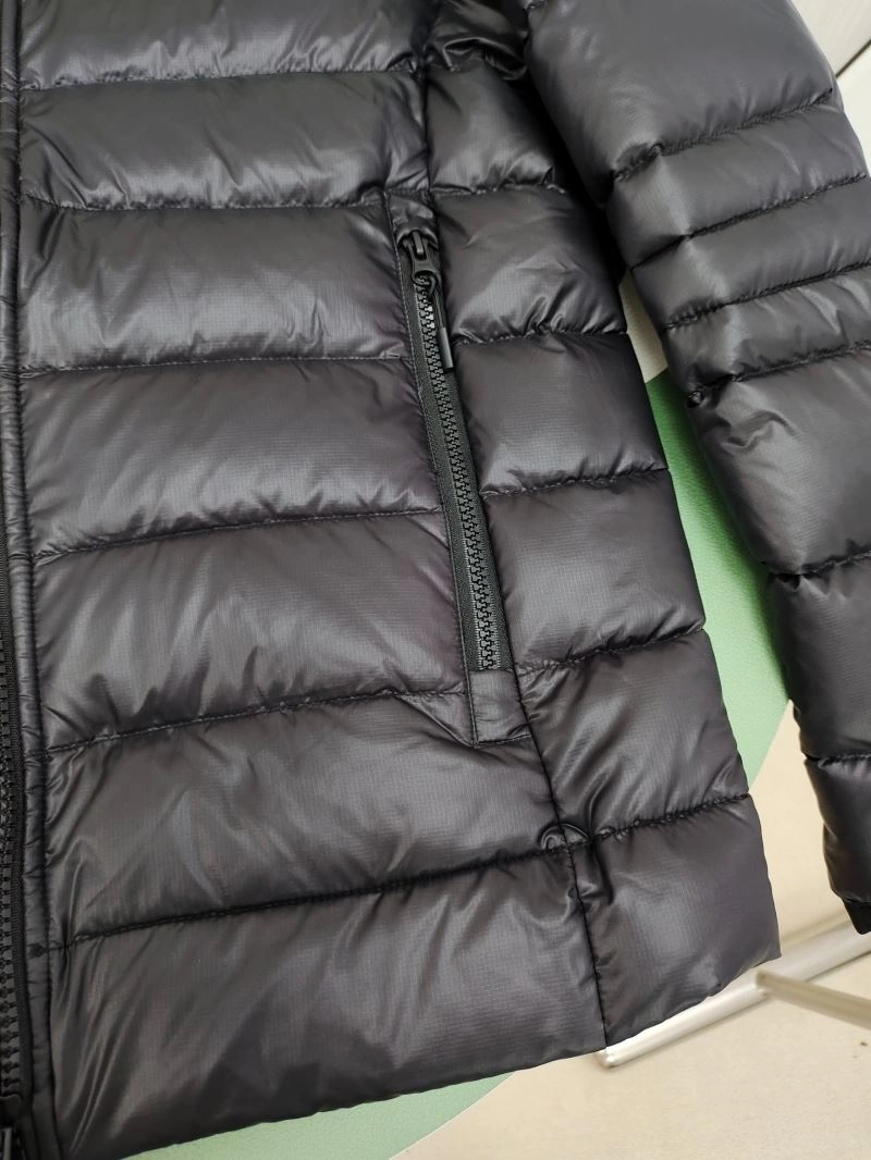 Canada Goose Down Jackets Durable 106263