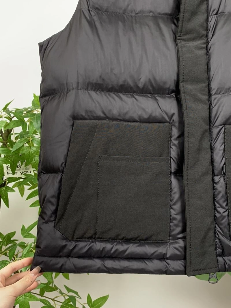 Canada Goose Down Jackets UrbanStyle 106332