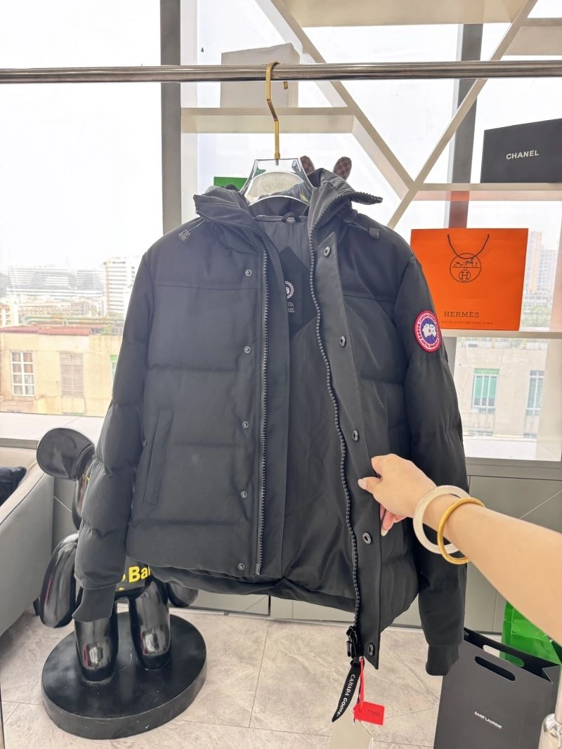 Canada Goose Down Jackets Lightweight 106305