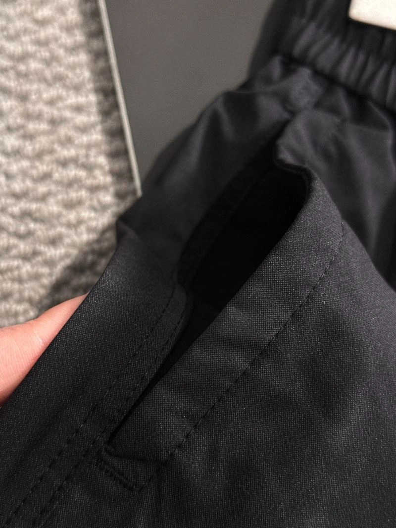 Modern Canada Goose Long Pants 106240