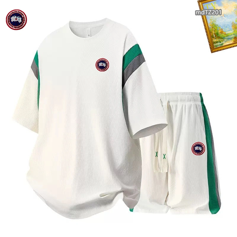 Snug Canada Goose Short Suits 106201