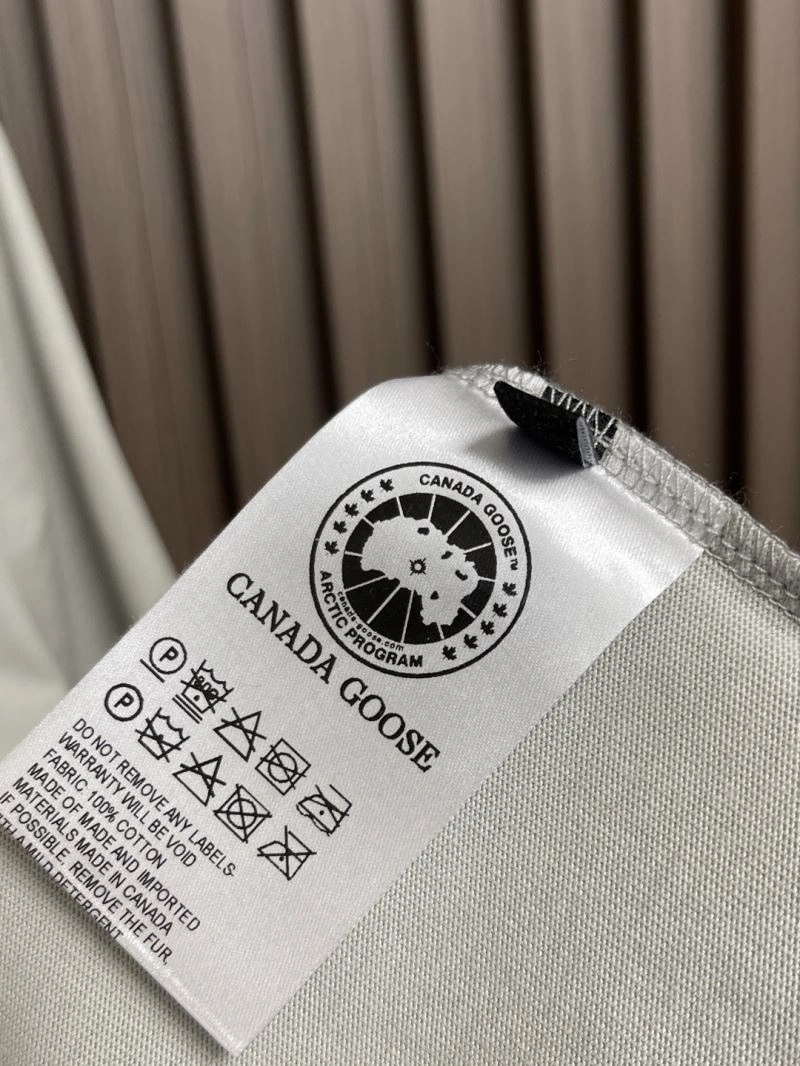 Original Canada Goose T-Shirts 106233