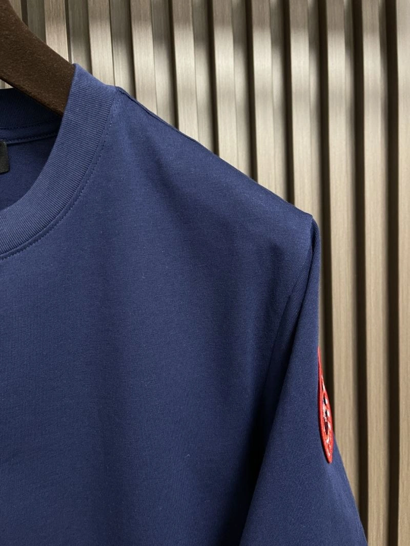 Canada Goose T-Shirts Classic 106230