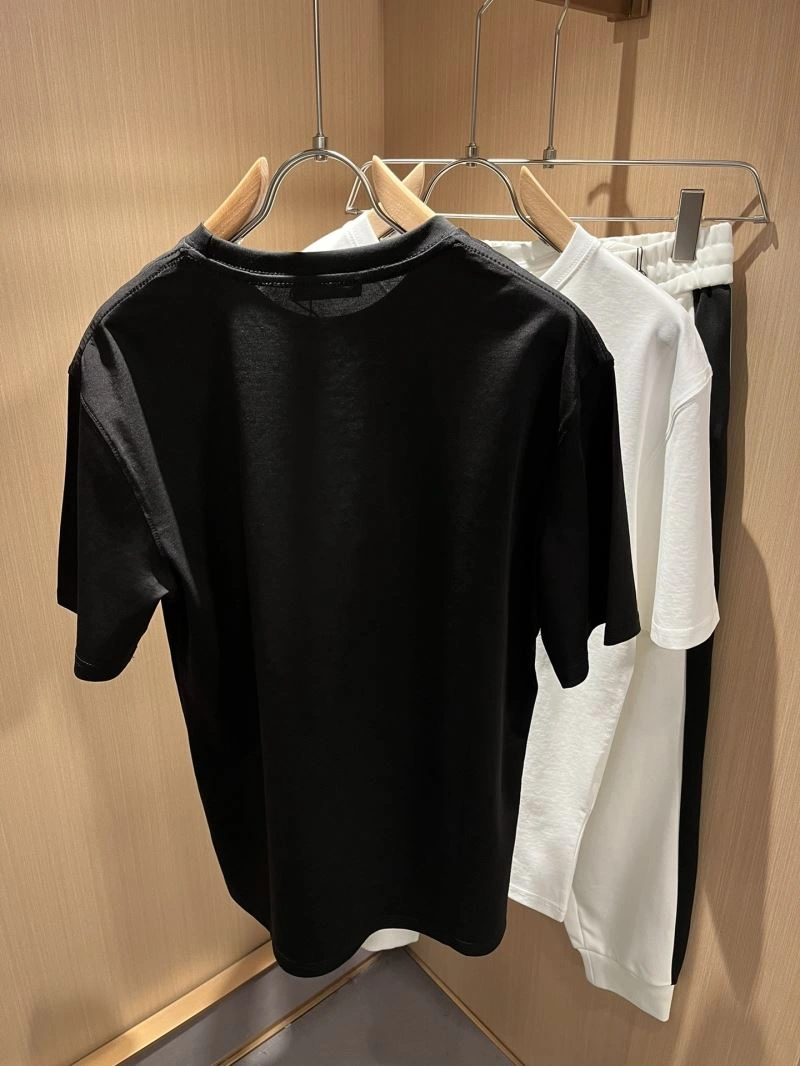 Canada Goose T-Shirts ComfortFit 106232