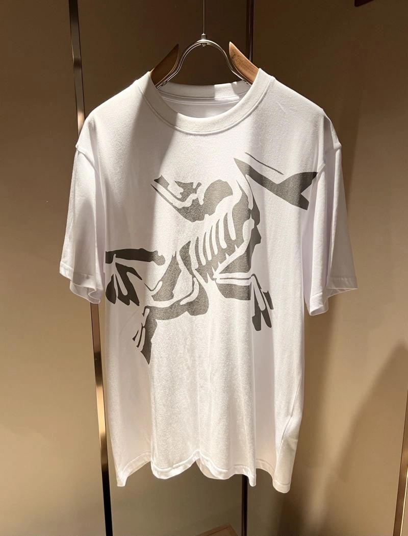 Attractive Canada Goose T-Shirts 106212