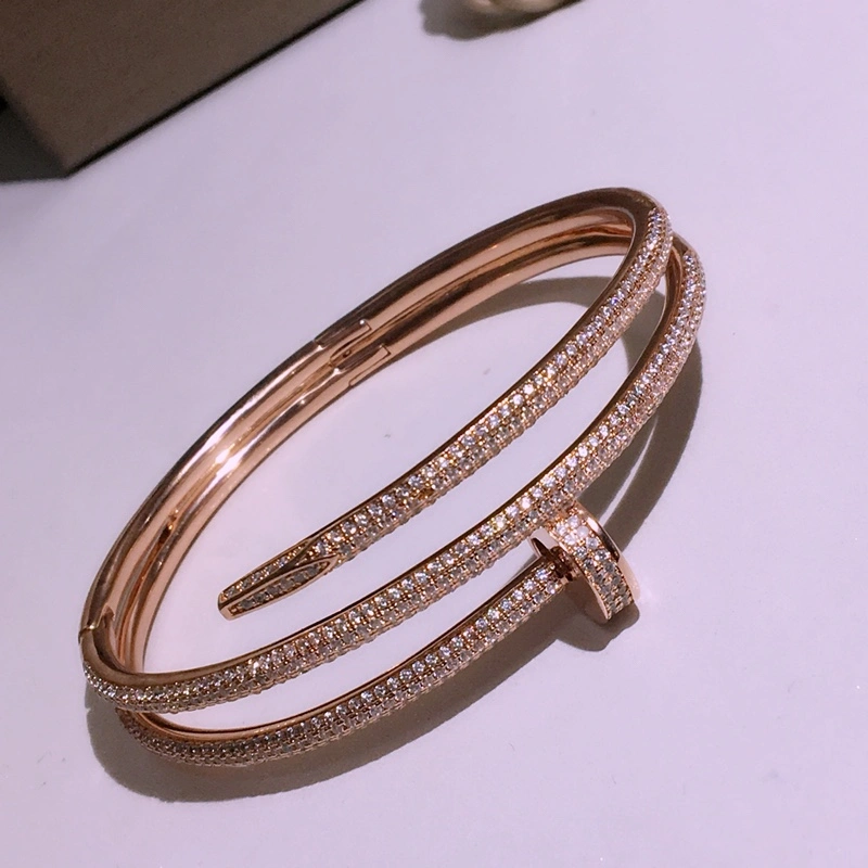Cartier Bracelets SmoothTexture 217735