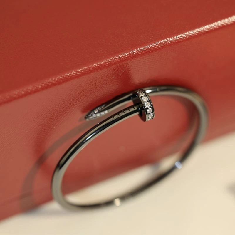 Compact Cartier Bracelets 217730