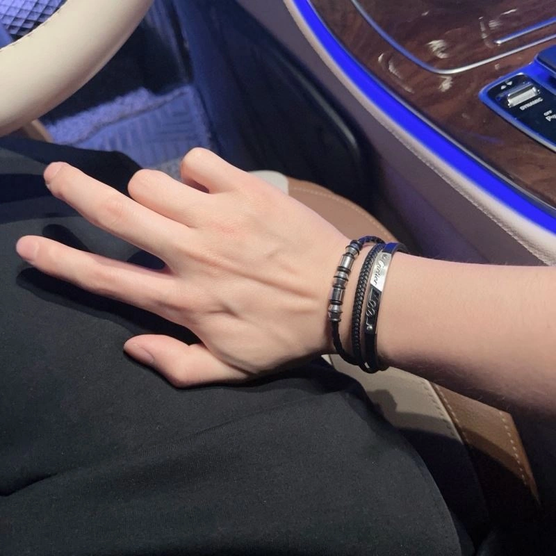 Cartier Bracelets Trendy 217816