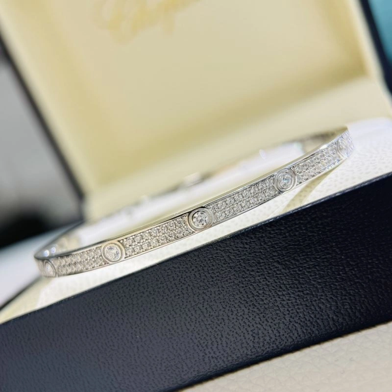 Classic Cartier Bracelets 217787