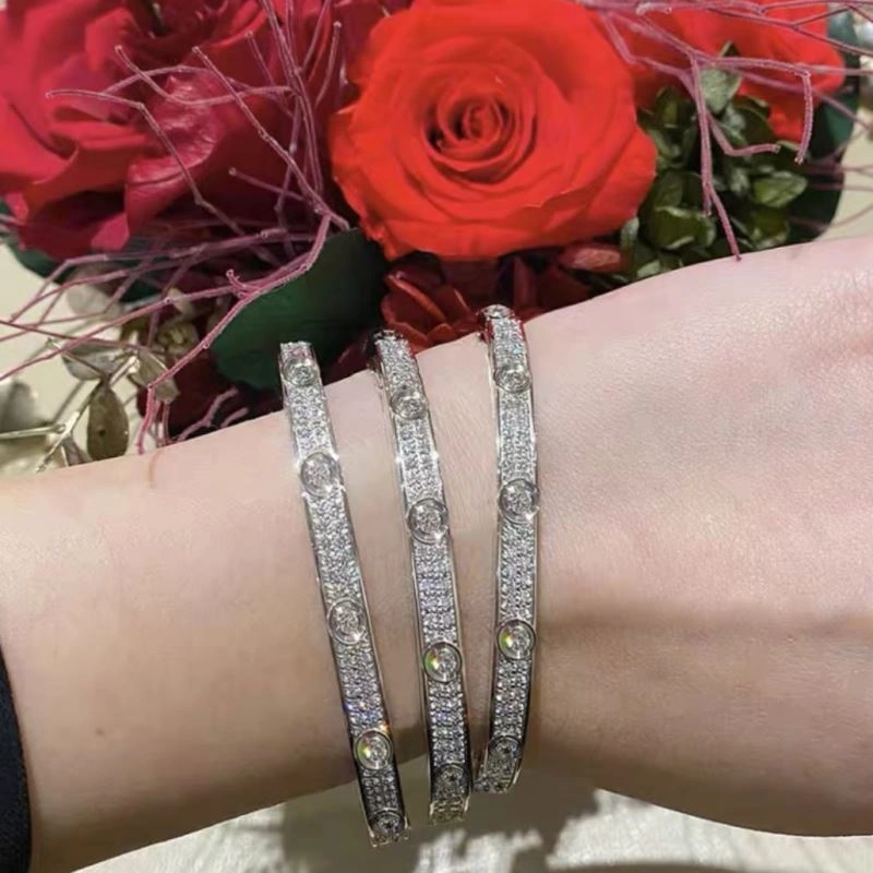 Classic Cartier Bracelets 217787