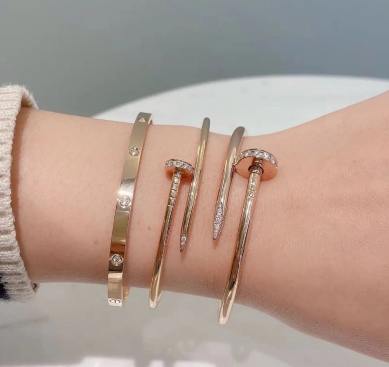GoAnywhere Cartier Bracelets 217659
