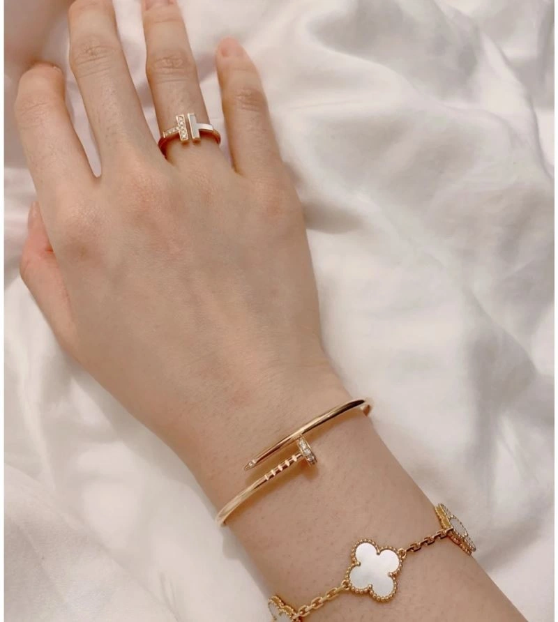 GoAnywhere Cartier Bracelets 217659