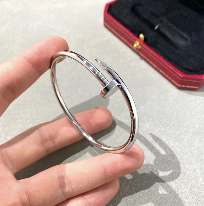 Attractive Cartier Bracelets 217666