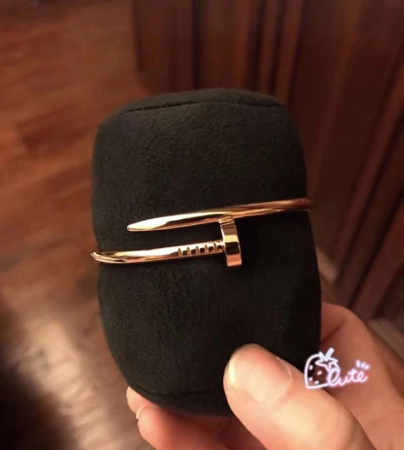 Attractive Cartier Bracelets 217666