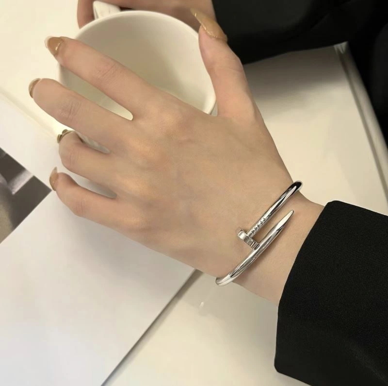 Attractive Cartier Bracelets 217666