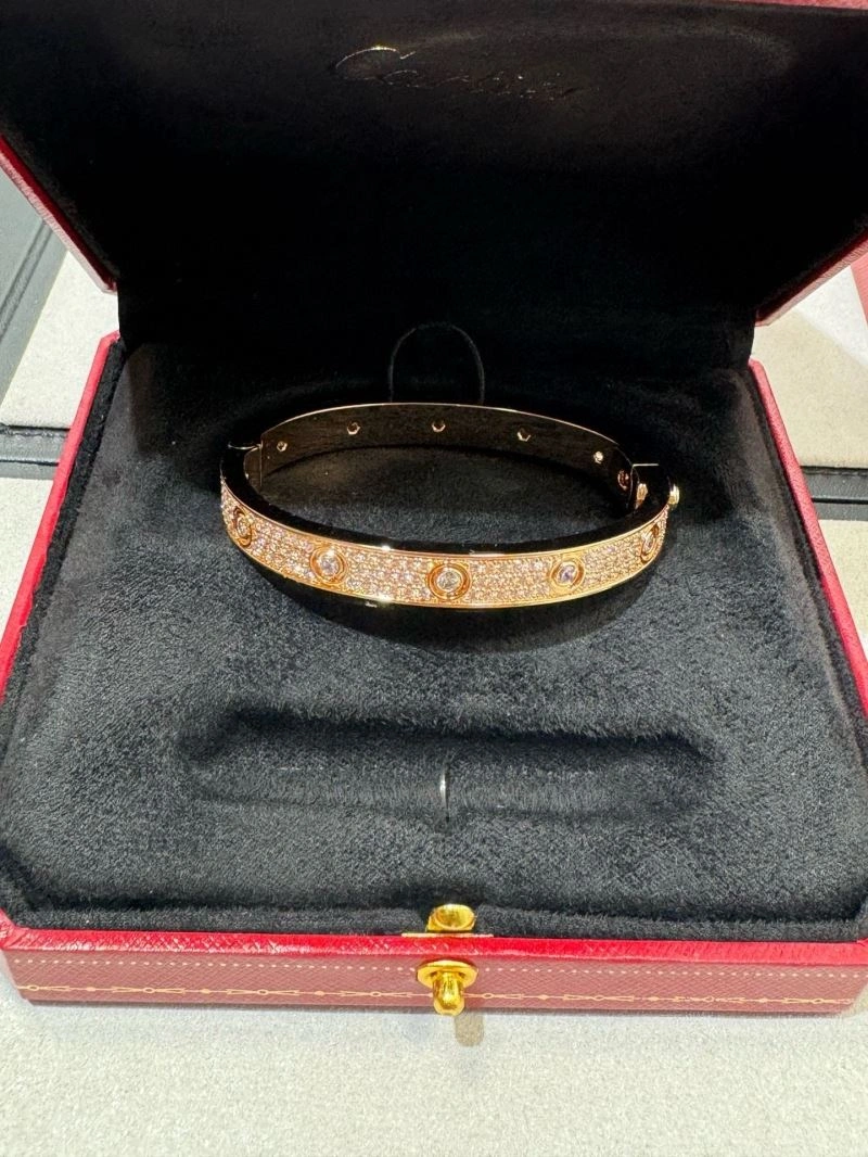 FashionForward Cartier Bracelets 217653