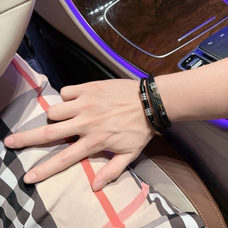 Refined Cartier Bracelets 217655