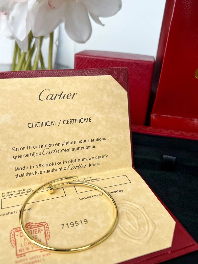 Popular Cartier Bracelets 217664