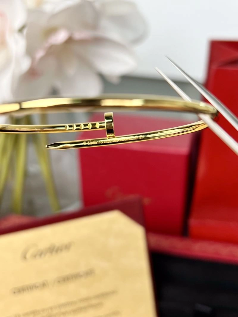 Popular Cartier Bracelets 217664
