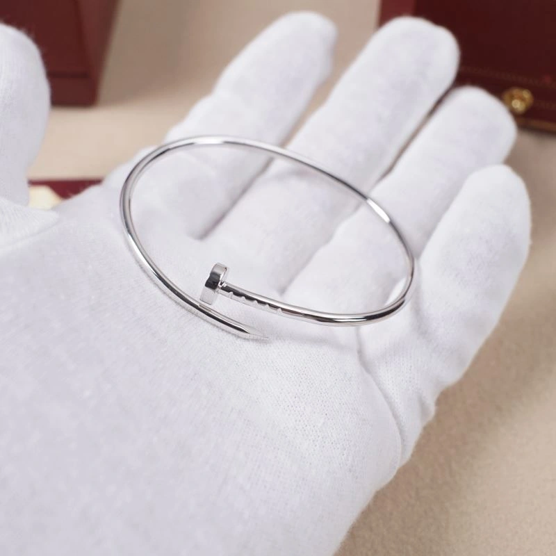 EyeCatching Cartier Bracelets 217621