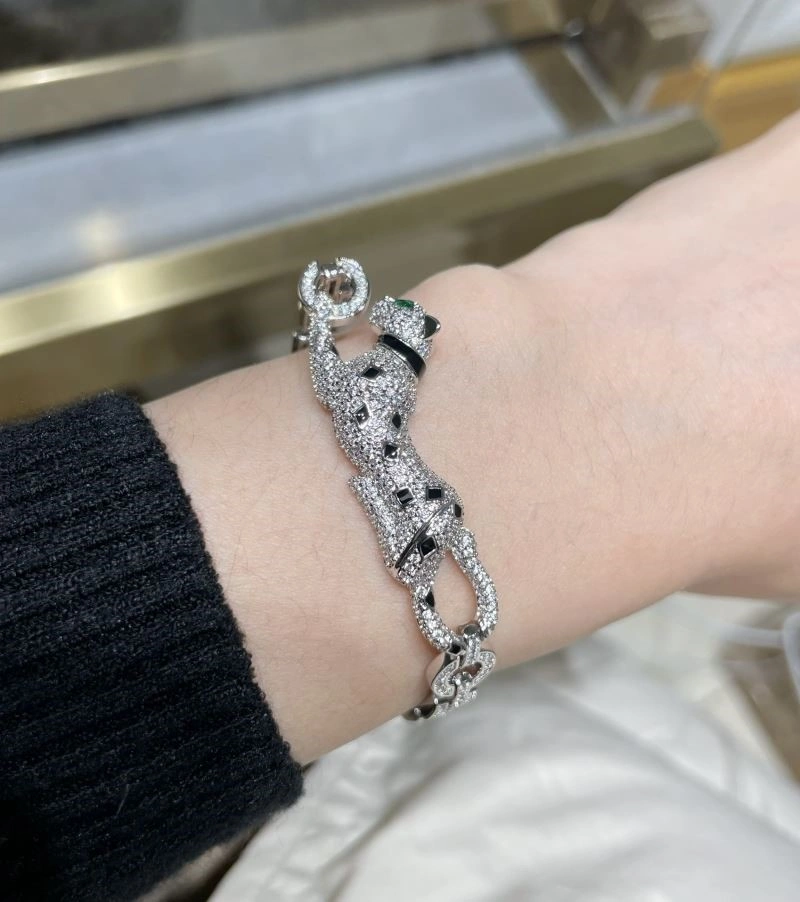 WaterResistant Cartier Bracelets 217461