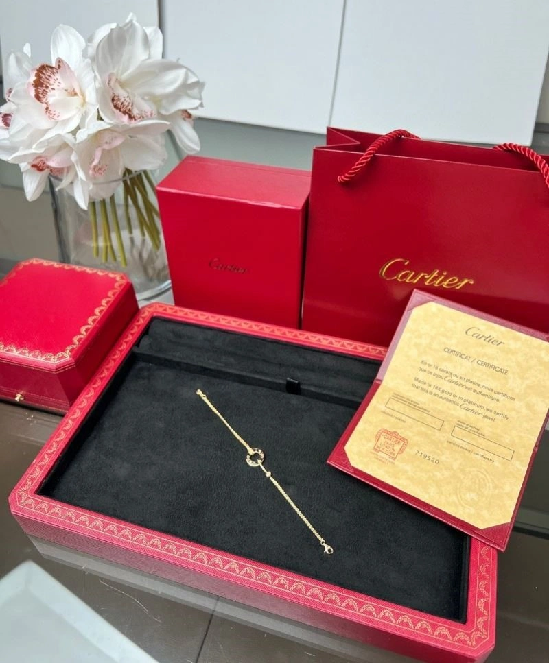 Cozy Cartier Bracelets 217459