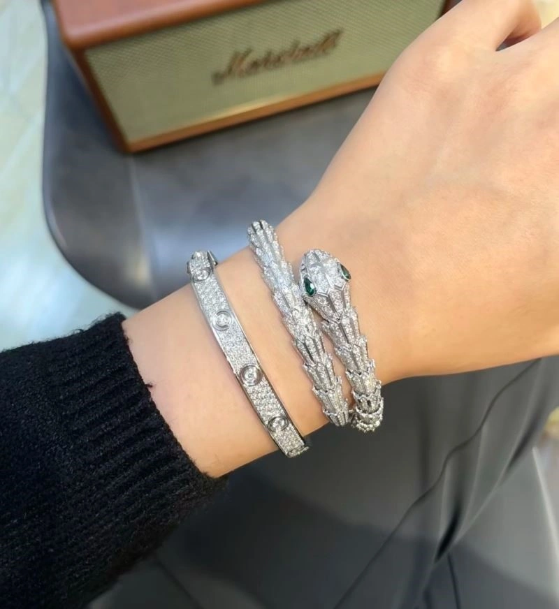 GoAnywhere Cartier Bracelets 217431