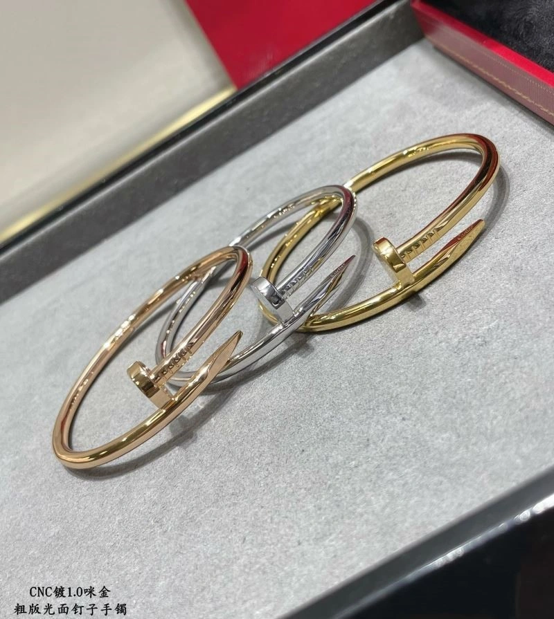 Cartier Bracelets Minimalist 217199
