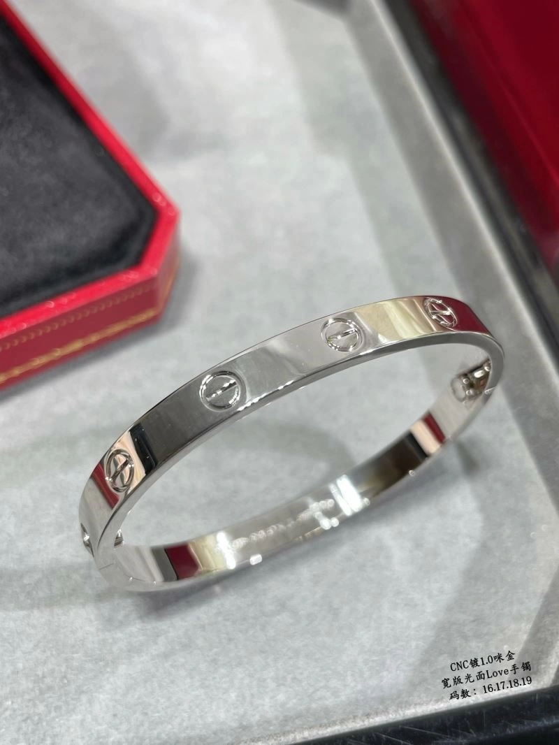 Cartier Bracelets Effortless 217183