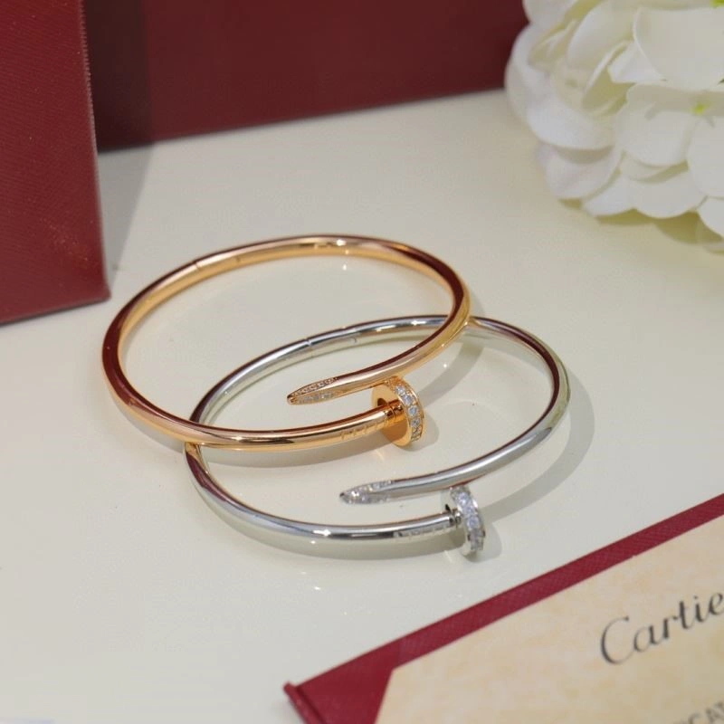 ModernLook Cartier Bracelets 217148