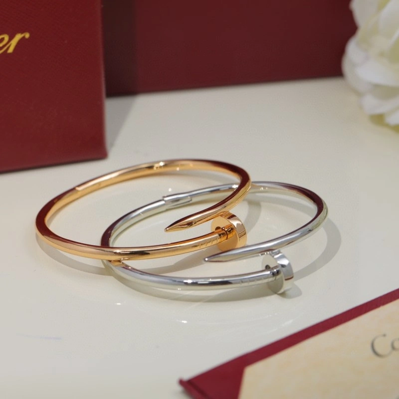 Cartier Bracelets TimelessDesign 217130
