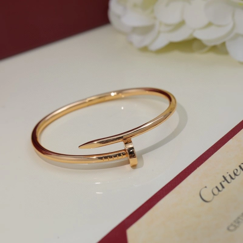 Cartier Bracelets TimelessDesign 217130