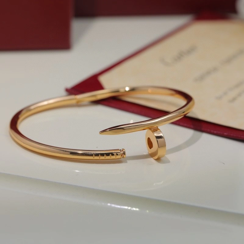 Cartier Bracelets TimelessDesign 217130