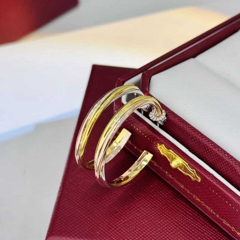 Effortless Cartier Earrings 217734