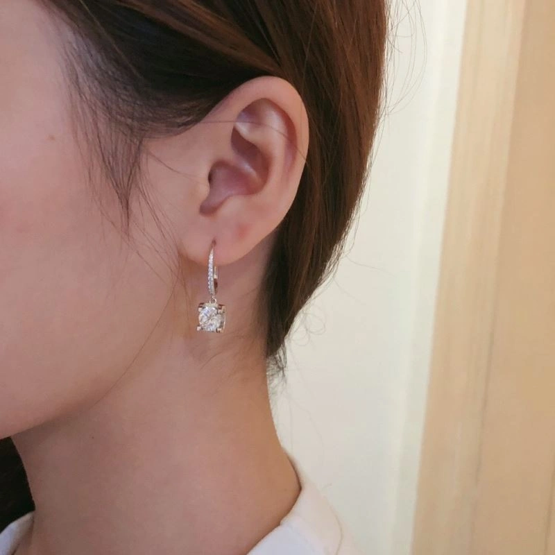 Trendsetting Cartier Earrings 217713
