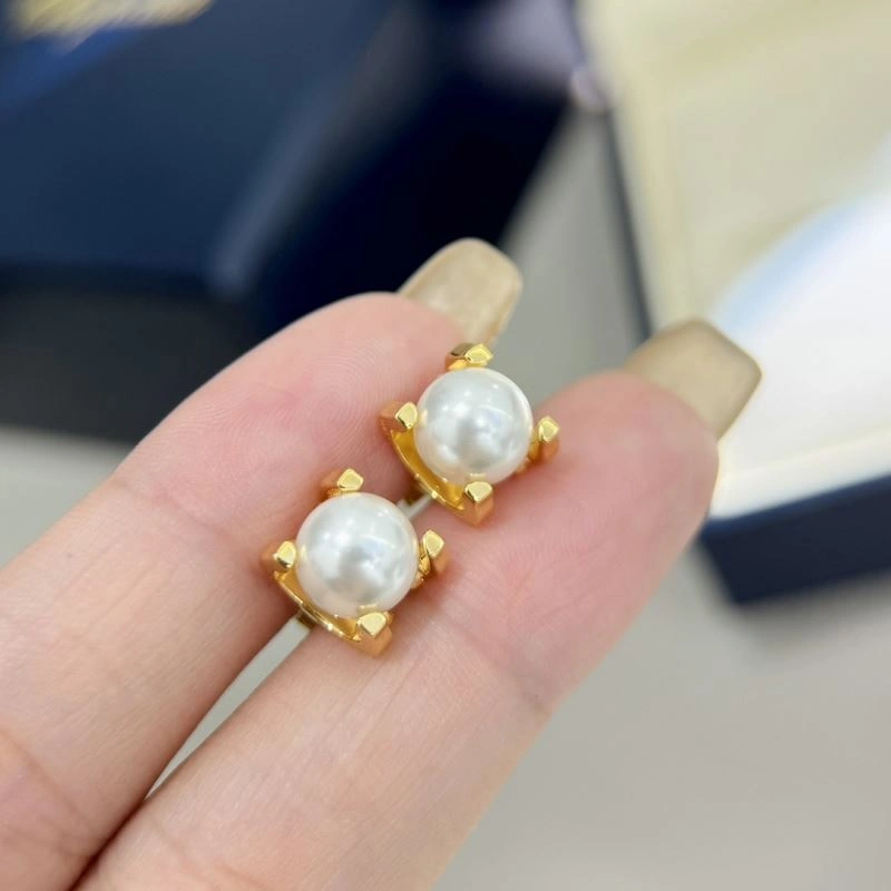 Cartier Earrings Affordable 217782