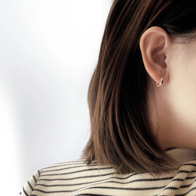 Cartier Earrings Sporty 217780