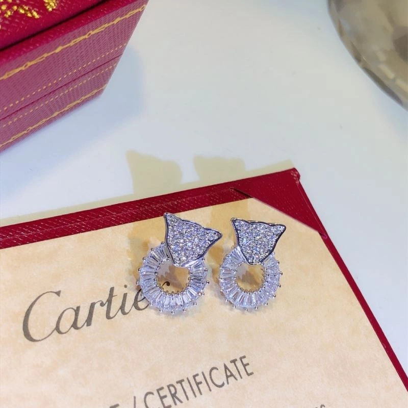 Cartier Earrings Functional 217610
