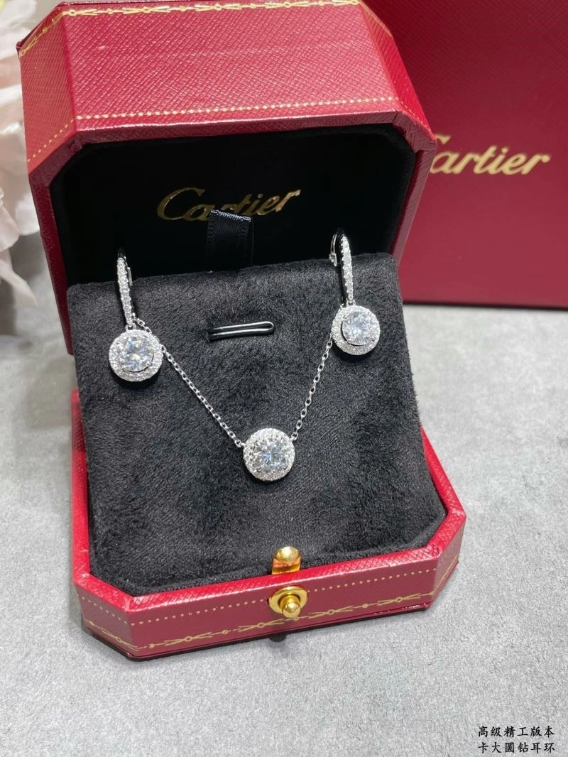 Cartier Earrings Sporty 217436