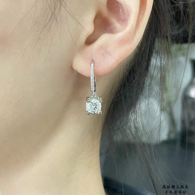 Minimalist Cartier Earrings 217340