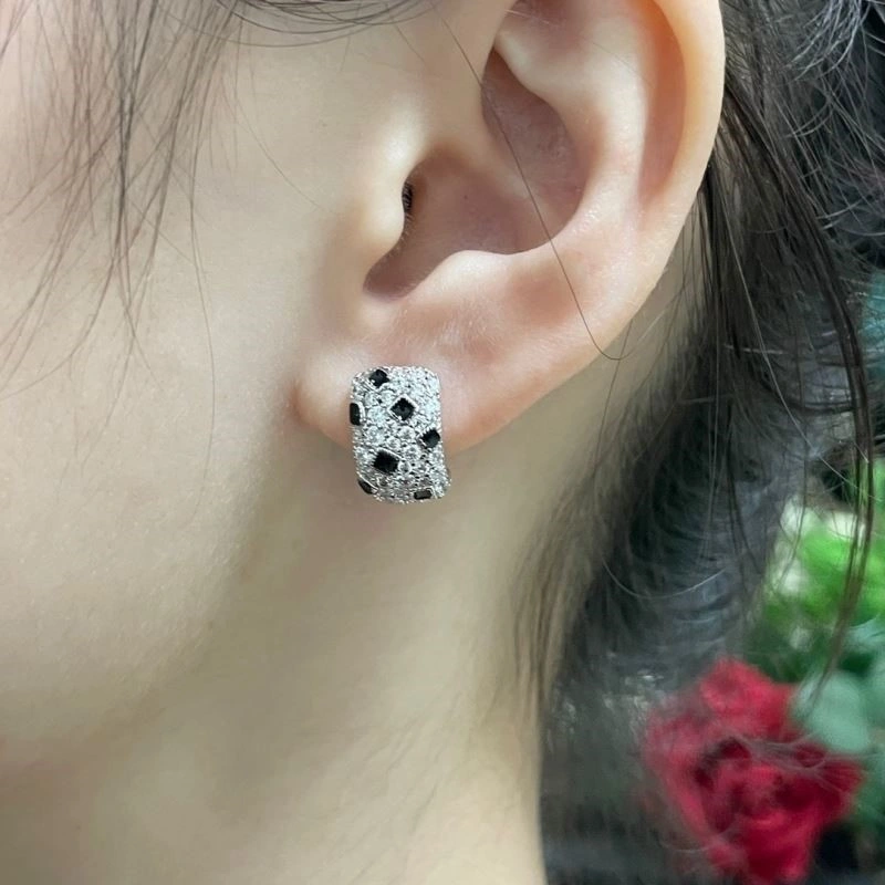 Cartier Earrings Lightweight 217325