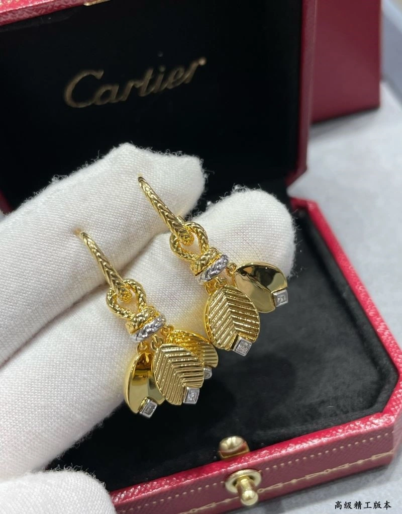 Cartier Earrings Sleek 217316