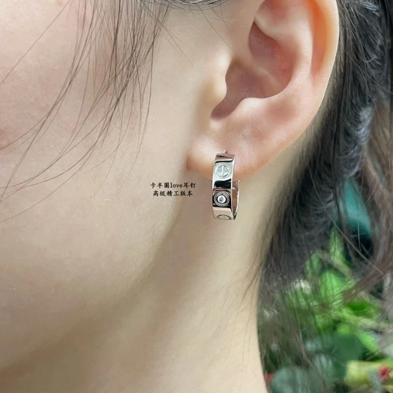UrbanStyle Cartier Earrings 217315