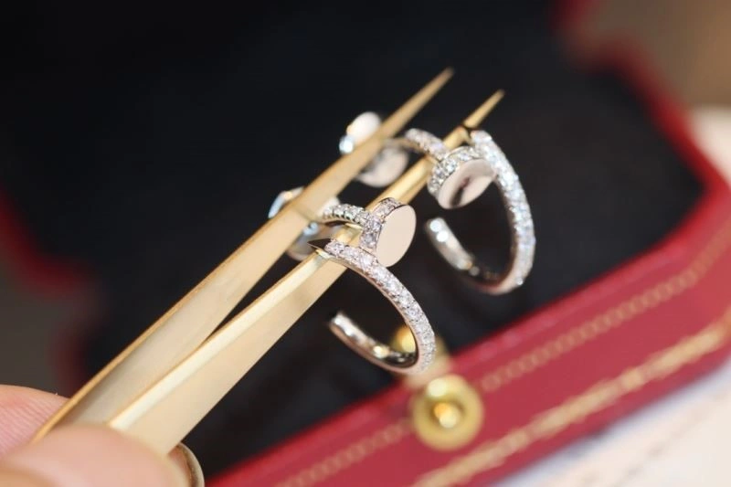Cartier Earrings UrbanStyle 217187